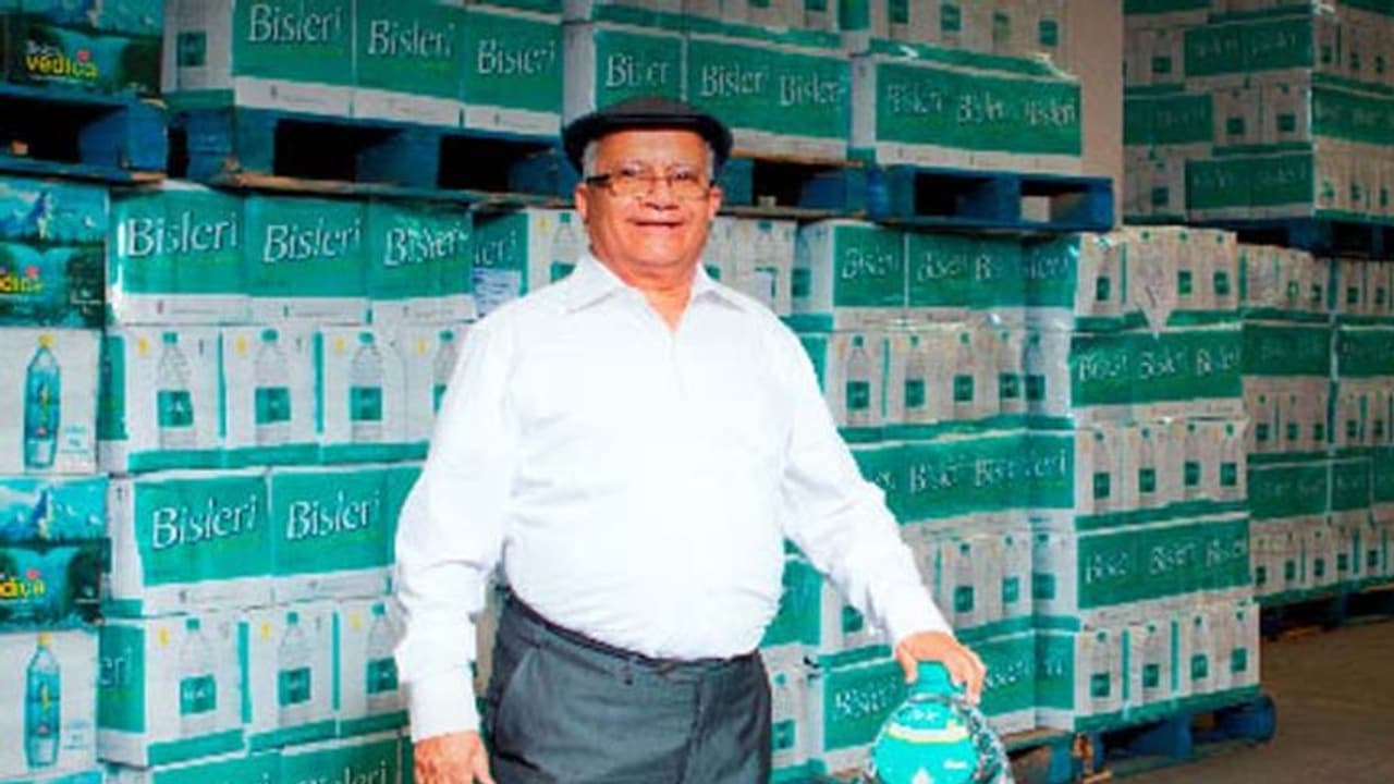 Tata की हो सकती है Bisleri, 59 साल पुरानी कंपनी बेचने के पीछे है यह बड़ी वजह
