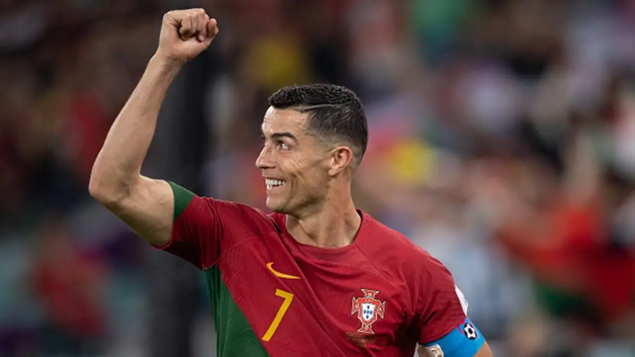 പ്രതിഫലം 3400 കോടി രൂപ! റൊണാള്‍ഡോ സൗദി ക്ലബിലേക്കെന്ന് റിപ്പോര്‍ട്ട്