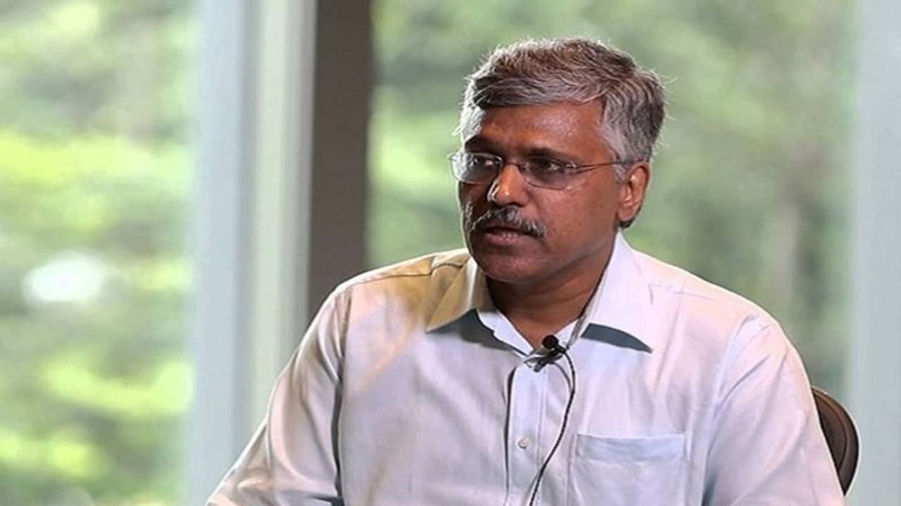 ఏపీ కొత్త సీఎస్ ఎంపికలో ట్విస్ట్.. రేసులోకి గిరిధర్ అర్మాణే, జవహర్ రెడ్డికి నిరాశేనా..?