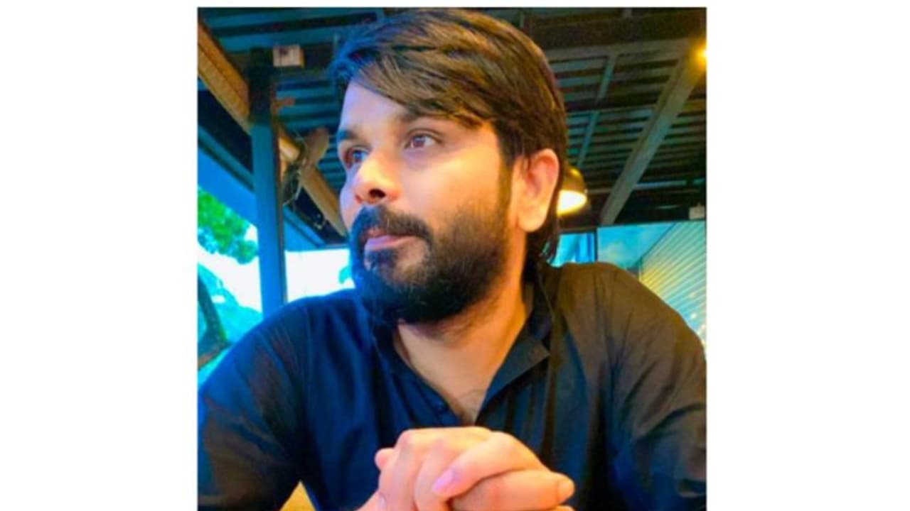 താമസസ്ഥലത്ത് മരിച്ചനിലയിൽ കണ്ടെത്തിയ പ്രവാസി മലയാളിയുടെ മൃതദേഹം നാട്ടിലെത്തിച്ചു താമസസ്ഥലത്ത് മരിച്ചനിലയിൽ കണ്ടെത്തിയ പ്രവാസി മലയാളിയുടെ മൃതദേഹം നാട്ടിലെത്തിച്ചു