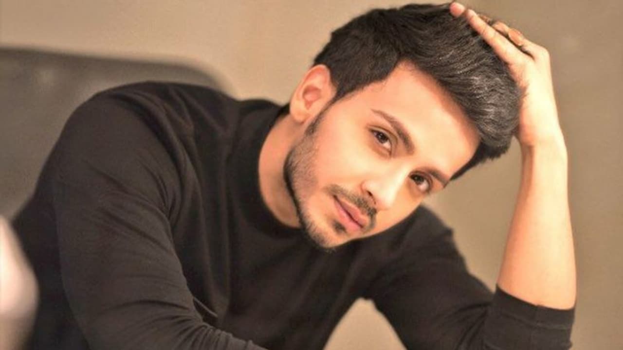 'साड्डा हक़' के अभिनेता परम सिंह ने झेला काउच का दर्द, बोले वह मेरे साथ संबंध बनाना चाहता था