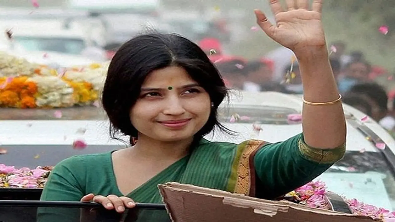 Dimple Yadav’s Biography | Birth | Education | Family | Marriage | Political Career | Facts