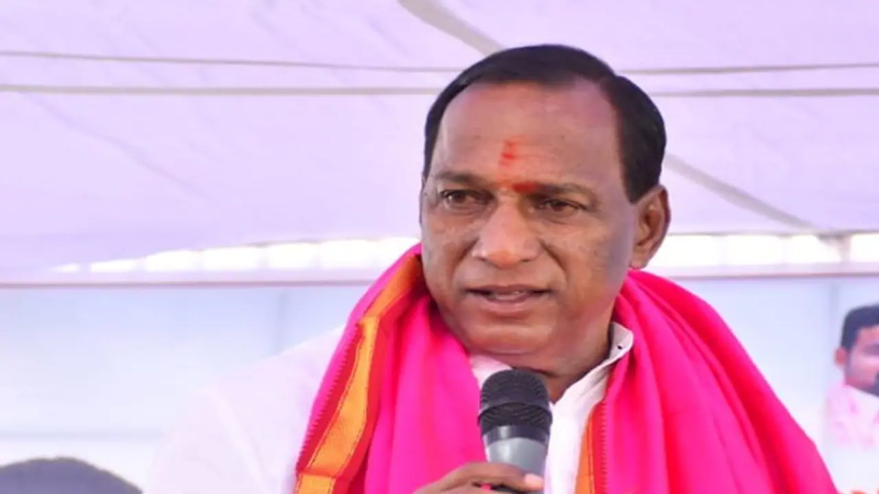 నేను బోనాలప్పుడు ఏం కోరుకున్నా జరిగింది.. ఈసారి కేసీఆర్ కోసం : మంత్రి మల్లారెడ్డి వ్యాఖ్యలు నేను బోనాలప్పుడు ఏం కోరుకున్నా జరిగింది.. ఈసారి కేసీఆర్ కోసం : మంత్రి మల్లారెడ్డి వ్యాఖ్యలు