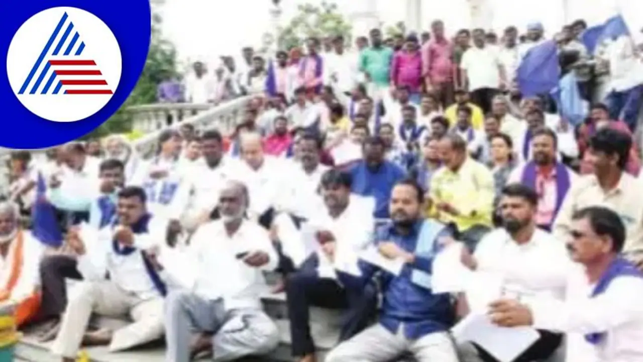 Mysuru: ಕೇಂದ್ರ ಸರ್ಕಾರದ ವಿರುದ್ಧ ದಲಿತ ಸಂಘರ್ಷ ಸಮಿತಿ ಪ್ರತಿಭಟನೆ Mysuru: ಕೇಂದ್ರ ಸರ್ಕಾರದ ವಿರುದ್ಧ ದಲಿತ ಸಂಘರ್ಷ ಸಮಿತಿ ಪ್ರತಿಭಟನೆ