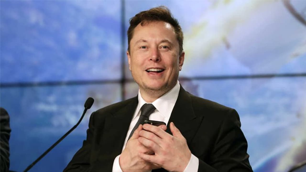 Should I step down?: Elon Musk asks Twitter users in his latest poll