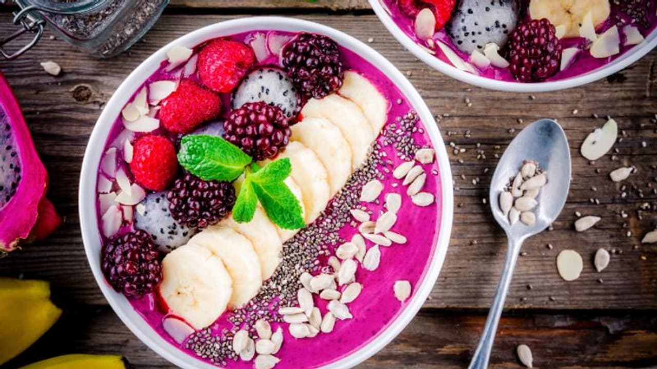 ഉയര്‍ന്ന കൊളസ്ട്രോള്‍ കുറയ്ക്കാന്‍ ഡയറ്റില്‍ ഉള്‍പ്പെടുത്താം ഈ ആറ് പഴങ്ങള്‍...