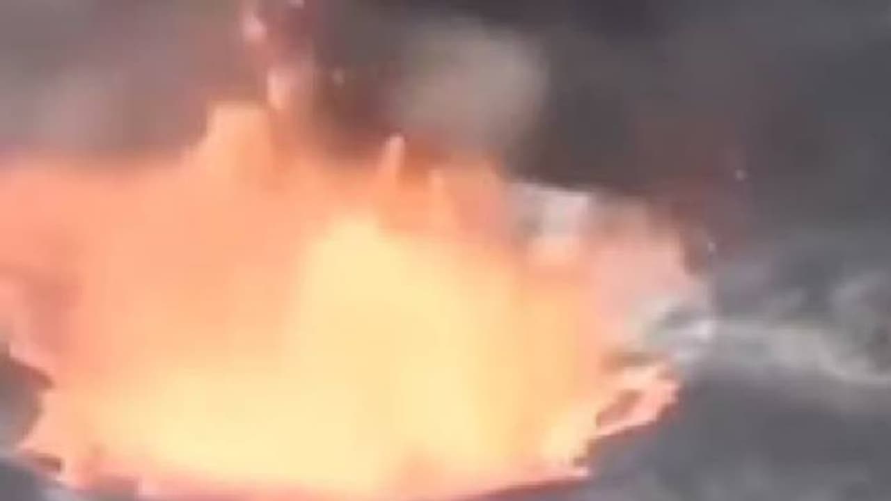 ലാവാ തടാകത്തിൽ മനുഷ്യൻ വീണാൽ എന്ത് സംഭവിക്കും? ഭയപ്പെടുത്തുന്ന വീഡിയോ