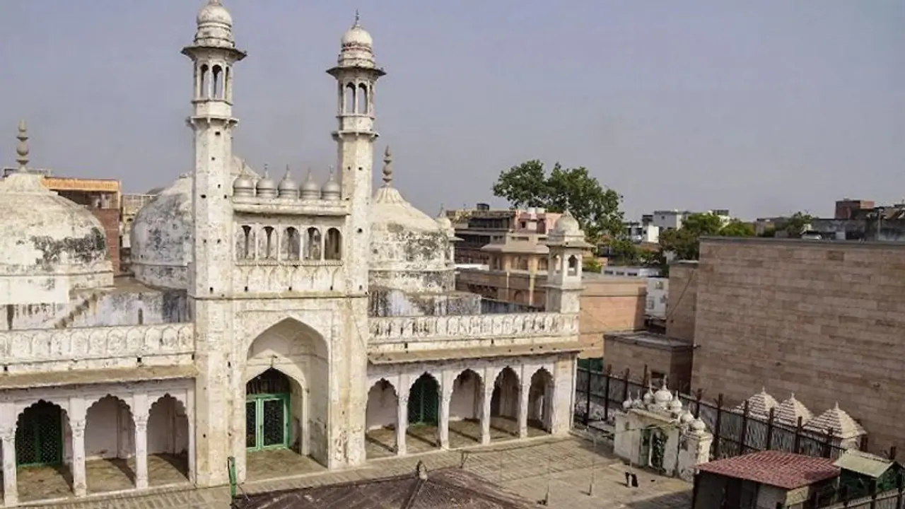 Gyanvapi mosque case: Allahabad HC dismisses Muslim side's plea against right to worship by Hindu women Gyanvapi mosque case: Allahabad HC dismisses Muslim side's plea against right to worship by Hindu women