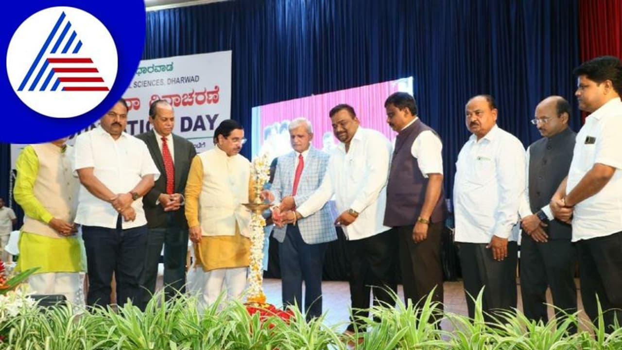 ಸಾಂಪ್ರದಾಯಿಕ ಕೃಷಿ ಪದ್ದತಿ ಬದಲಾಗಬೇಕಿದೆ ಸಚಿವ ಪ್ರಲ್ಹಾದ ಜೋಶಿ ಸಾಂಪ್ರದಾಯಿಕ ಕೃಷಿ ಪದ್ದತಿ ಬದಲಾಗಬೇಕಿದೆ ಸಚಿವ ಪ್ರಲ್ಹಾದ ಜೋಶಿ