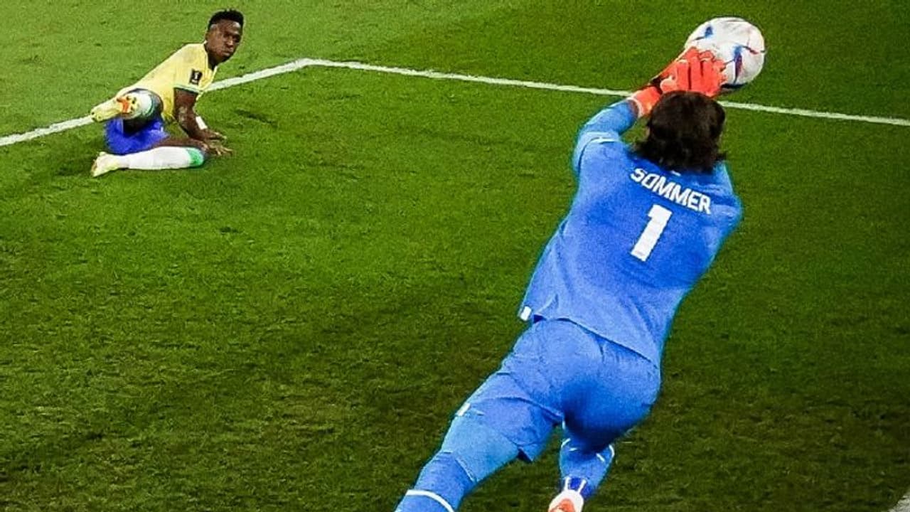 നെയ്മറില്ലാത്തത് ബ്രസീല് അറിയുന്നു, പ്രതിരോധം കടുപ്പിച്ച് സ്വിസ്; ആദ്യപാതി ഗോള്രഹിതം നെയ്മറില്ലാത്തത് ബ്രസീല് അറിയുന്നു, പ്രതിരോധം കടുപ്പിച്ച് സ്വിസ്; ആദ്യപാതി ഗോള്രഹിതം