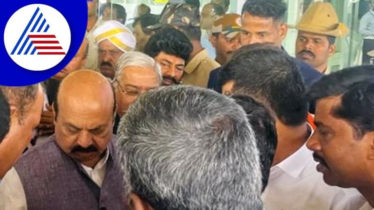 Mysuru: ಪರಿವಾರ ಜಾತಿಯ ಸಮಸ್ಯೆ ಪರಿಹರಿಸಲು ಸಿಎಂ ಬೊಮ್ಮಾಯಿಗೆ ಮನವಿ Mysuru: ಪರಿವಾರ ಜಾತಿಯ ಸಮಸ್ಯೆ ಪರಿಹರಿಸಲು ಸಿಎಂ ಬೊಮ್ಮಾಯಿಗೆ ಮನವಿ