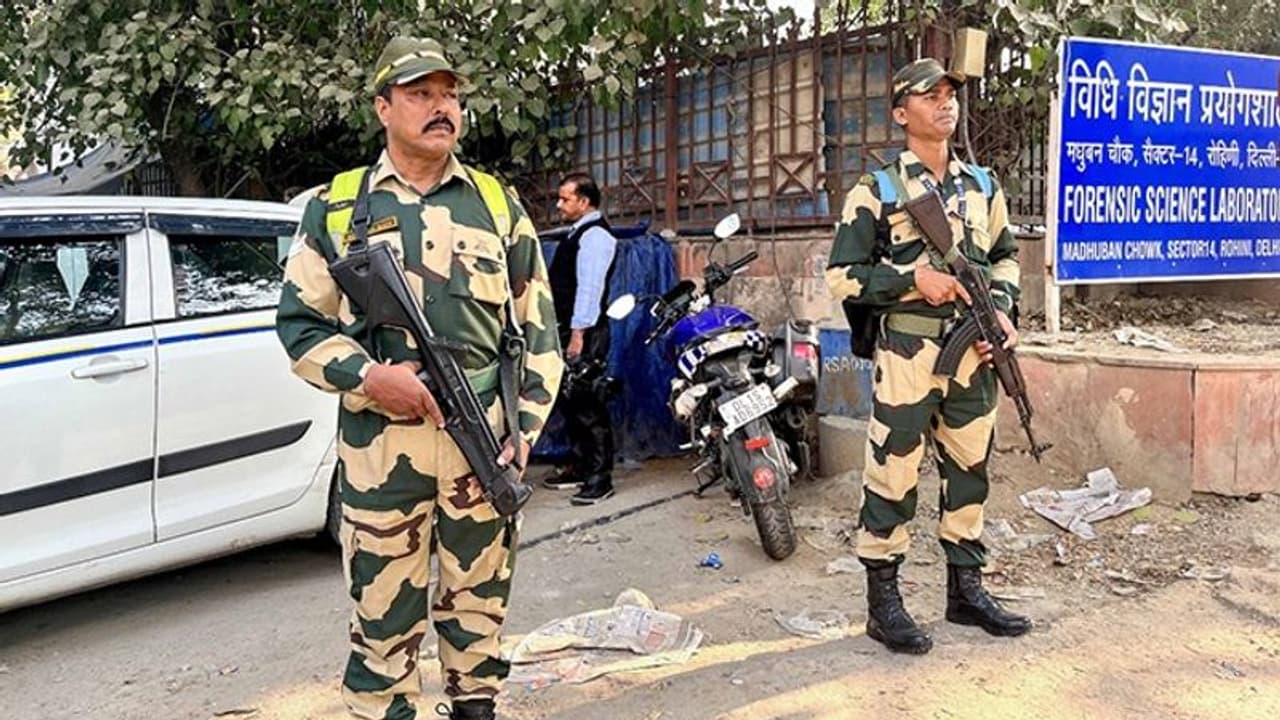 Shraddha murder case: BSF deployed at Forensic Science Lab after attack on police vehicle carrying Aaftab