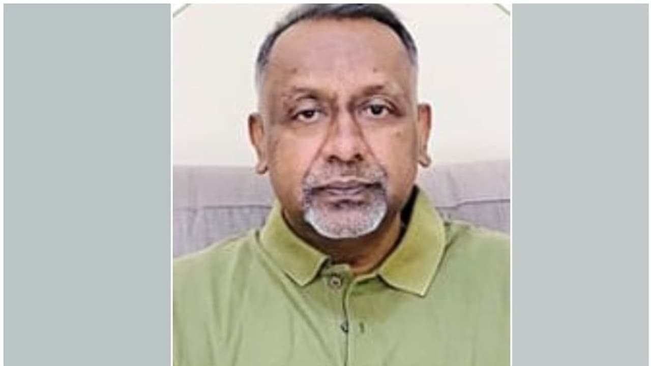 ഹൃദയാഘാതത്തെ തുടര്ന്ന് പ്രവാസി മലയാളി നാട്ടിൽ നിര്യാതനായി ഹൃദയാഘാതത്തെ തുടര്ന്ന് പ്രവാസി മലയാളി നാട്ടിൽ നിര്യാതനായി