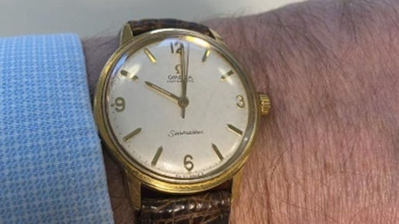 ഇന്ത്യയില്‍ യാത്രയ്ക്കിടെ വിമാനത്തിനകത്ത് വാച്ച് നഷ്ടപ്പെട്ടു; വിദേശവ്യവസായിയുടെ അനുഭവം ശ്രദ്ധേയം