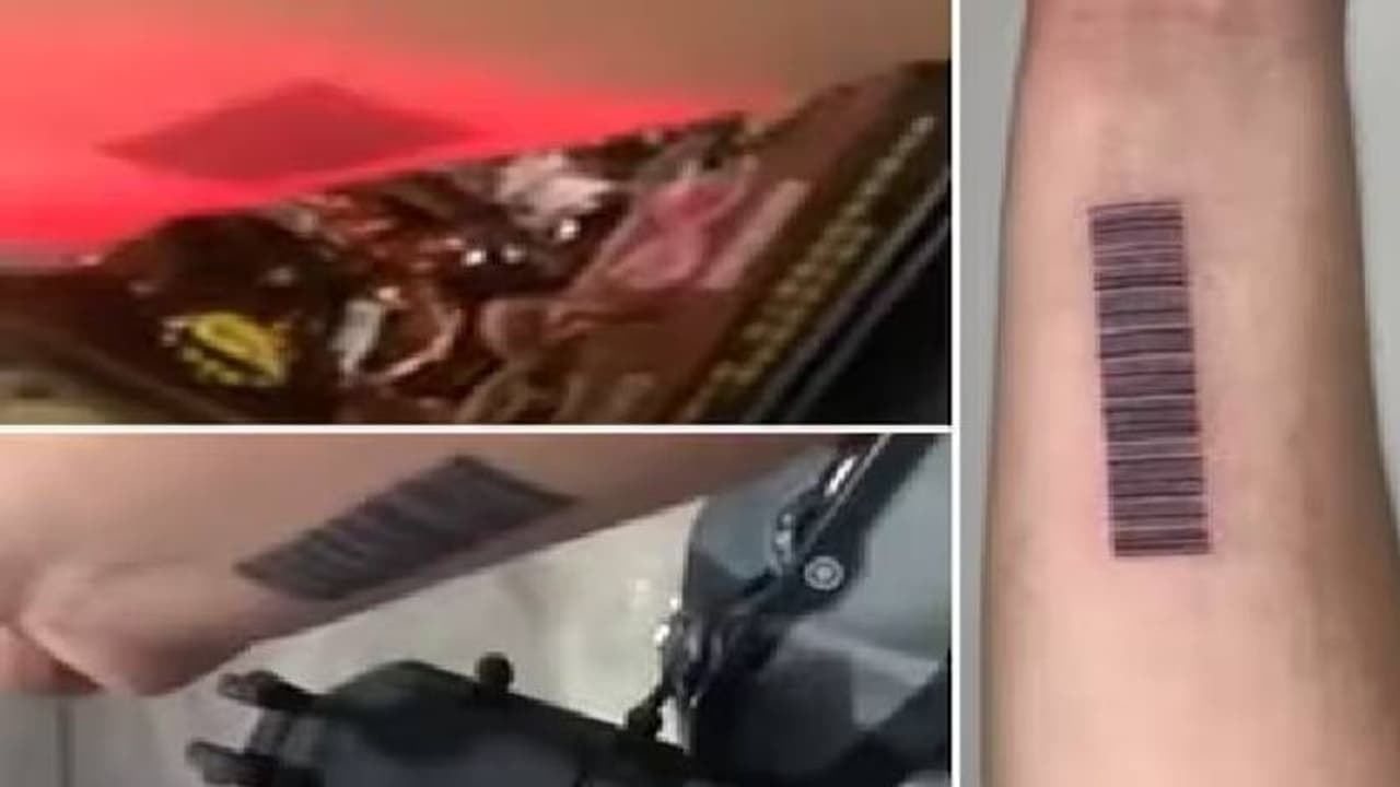 പണമിടപാടുകൾ എളുപ്പത്തിലാക്കാൻ കൈത്തണ്ടയിൽ ബാർകോഡ് ടാറ്റൂ ചെയ്ത് യുവാവ് പണമിടപാടുകൾ എളുപ്പത്തിലാക്കാൻ കൈത്തണ്ടയിൽ ബാർകോഡ് ടാറ്റൂ ചെയ്ത് യുവാവ്