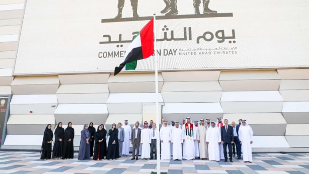 സ്മരണ ദിനത്തില് ധീര രക്തസാക്ഷികളെ അനുസ്മരിച്ച് യൂണിയന് കോപ് സ്മരണ ദിനത്തില് ധീര രക്തസാക്ഷികളെ അനുസ്മരിച്ച് യൂണിയന് കോപ്