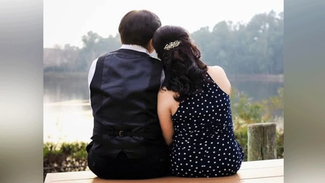 गर्लफ्रेंड बोली मैं प्रेग्नेंट हूं...इतना सुनते ही बॉयफ्रेंड ने चुनी खतरनाक मौत, आखिरी सेल्फी ने खोले की राज गर्लफ्रेंड बोली मैं प्रेग्नेंट हूं...इतना सुनते ही बॉयफ्रेंड ने चुनी खतरनाक मौत, आखिरी सेल्फी ने खोले की राज