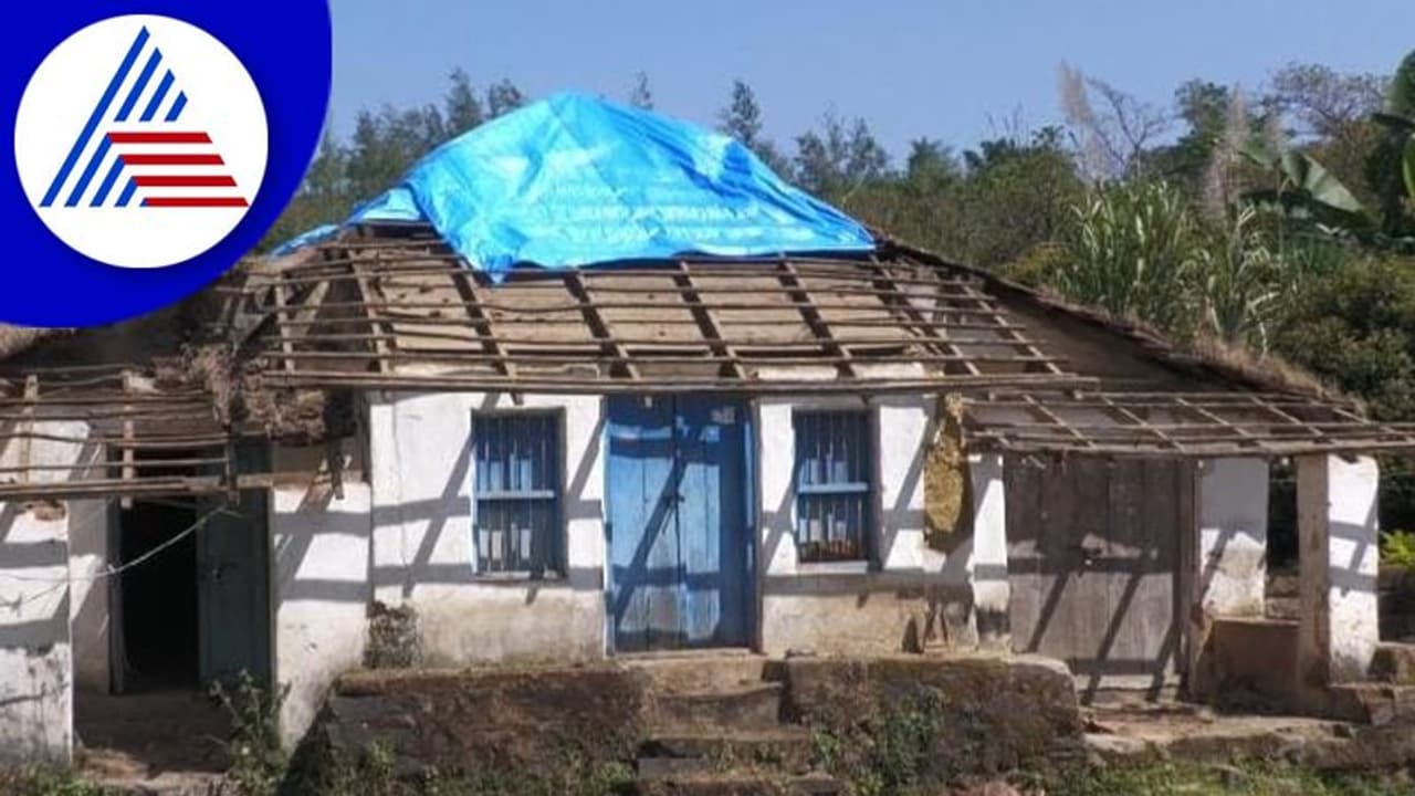 Kodagu: ಕುಟುಂಬವನ್ನು ಏಕಾಏಕಿ ಮನೆಯಿಂದ ಹೊರಹಾಕಿದ ಮಾಲೀಕ: ಬೀದಿಗೆ ಬಿದ್ದ ಬಾಡಿಗೆದಾರ Kodagu: ಕುಟುಂಬವನ್ನು ಏಕಾಏಕಿ ಮನೆಯಿಂದ ಹೊರಹಾಕಿದ ಮಾಲೀಕ: ಬೀದಿಗೆ ಬಿದ್ದ ಬಾಡಿಗೆದಾರ