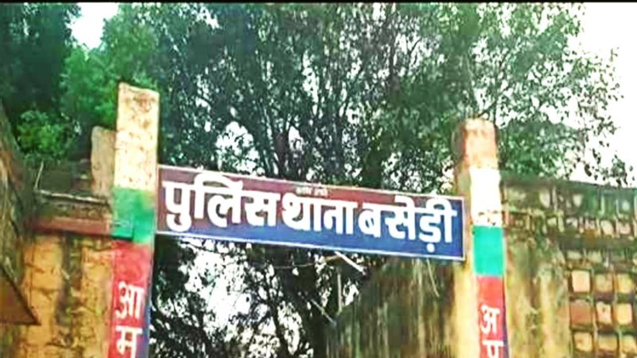 15 साल का लड़का लौट रहा था घर, बीच रास्ते बदमाशों ने सिर में ठोक दी कीलें, क्या थी वजह जो मिली ऐसी खौफनाक सजा 15 साल का लड़का लौट रहा था घर, बीच रास्ते बदमाशों ने सिर में ठोक दी कीलें, क्या थी वजह जो मिली ऐसी खौफनाक सजा