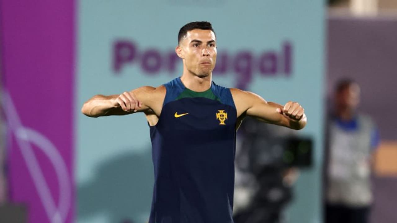 ക്രിസ്റ്റ്യാനോ ബഹുമാനിക്കപ്പെടേണ്ട ഫുട്ബോളര്; പോര്ച്ചുഗീസ് താരത്തെ പിന്തുണച്ച് മുന് ജര്മന് താരം ക്രിസ്റ്റ്യാനോ ബഹുമാനിക്കപ്പെടേണ്ട ഫുട്ബോളര്; പോര്ച്ചുഗീസ് താരത്തെ പിന്തുണച്ച് മുന് ജര്മന് താരം