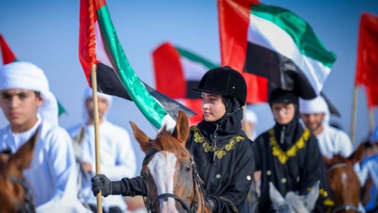 51 ാം പിറന്നാള് നിറവില് ഇമാറാത്ത്; ആഘോഷങ്ങളില് പങ്കുചേര്ന്ന് പ്രവാസികളും 51 ാം പിറന്നാള് നിറവില് ഇമാറാത്ത്; ആഘോഷങ്ങളില് പങ്കുചേര്ന്ന് പ്രവാസികളും