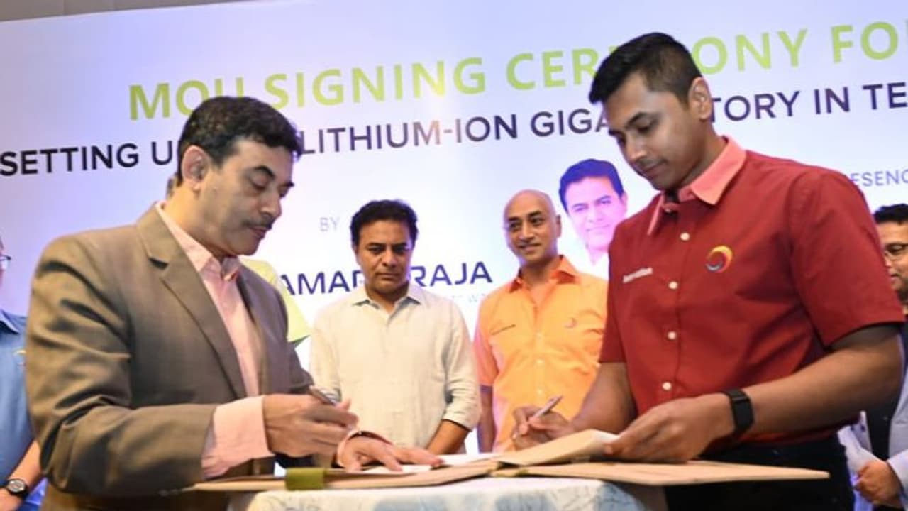 తెలంగాణలో అమరరాజా గ్రూప్ భారీ పెట్టుబడి.. కంపెనీకి అన్ని విధాలుగా అండ‌గా ఉంటామ‌న్న కేటీఆర్.. 