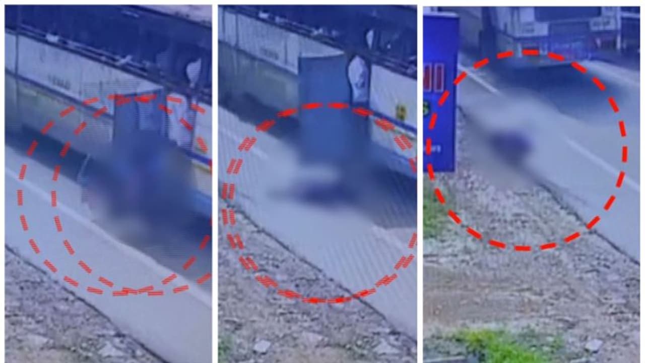 ഓടുന്ന ബസിൽ നിന്ന് പുറത്തേക്ക് തെറിച്ച് വീണ് വിദ്യാർത്ഥി, സിസിടിവി ദൃശ്യങ്ങൾ പുറത്ത് 
