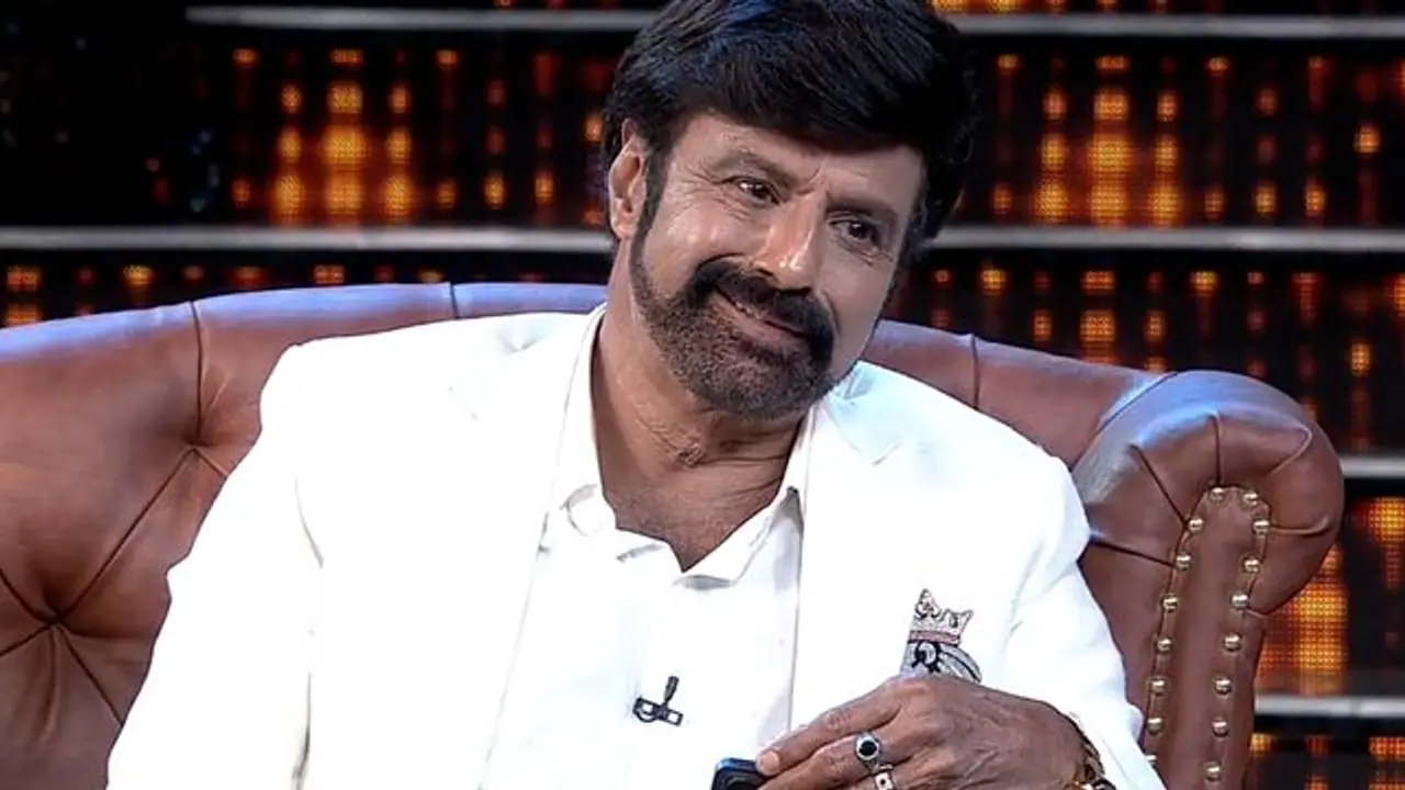 నా పొరపాటును మన్నిస్తారని ఆశిస్తున్నా.. అందుకు చాలా బాధపడ్డాను: నందమూరి బాలకృష్ణ నా పొరపాటును మన్నిస్తారని ఆశిస్తున్నా.. అందుకు చాలా బాధపడ్డాను: నందమూరి బాలకృష్ణ