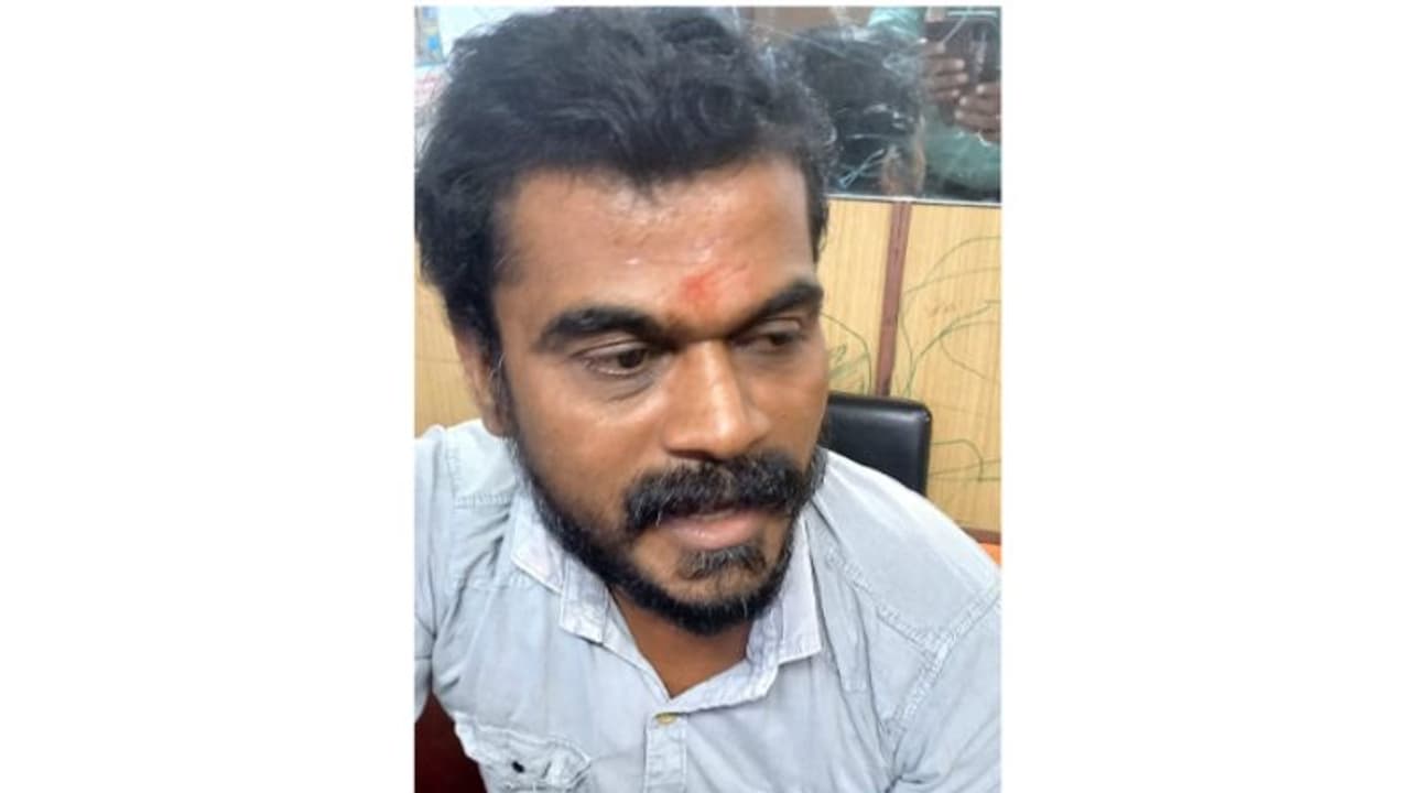 22 കൊല്ലത്തിന് ശേഷം ബലാൽസംഗ കേസിലെ പ്രതി കാഞ്ചീപുരത്ത് നിന്നും പിടിയിൽ 22 കൊല്ലത്തിന് ശേഷം ബലാൽസംഗ കേസിലെ പ്രതി കാഞ്ചീപുരത്ത് നിന്നും പിടിയിൽ