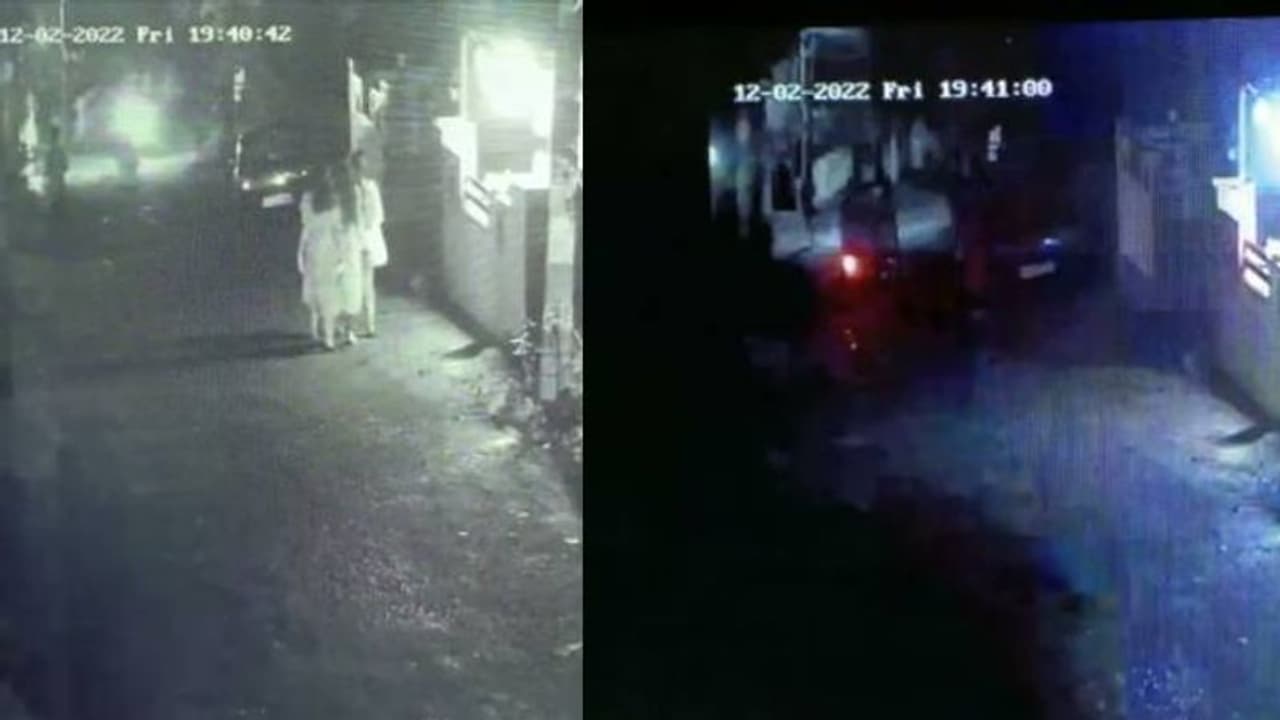 നെയ്യാറ്റിൻകരയിൽ പെൺകുട്ടികൾക്ക് നേരെ അതിക്രമം, കഴുത്തിൽ അടിച്ച ശേഷം ഉപദ്രവിച്ചു, സിസിടിവി ദൃശ്യങ്ങൾ പുറത്ത് നെയ്യാറ്റിൻകരയിൽ പെൺകുട്ടികൾക്ക് നേരെ അതിക്രമം, കഴുത്തിൽ അടിച്ച ശേഷം ഉപദ്രവിച്ചു, സിസിടിവി ദൃശ്യങ്ങൾ പുറത്ത്