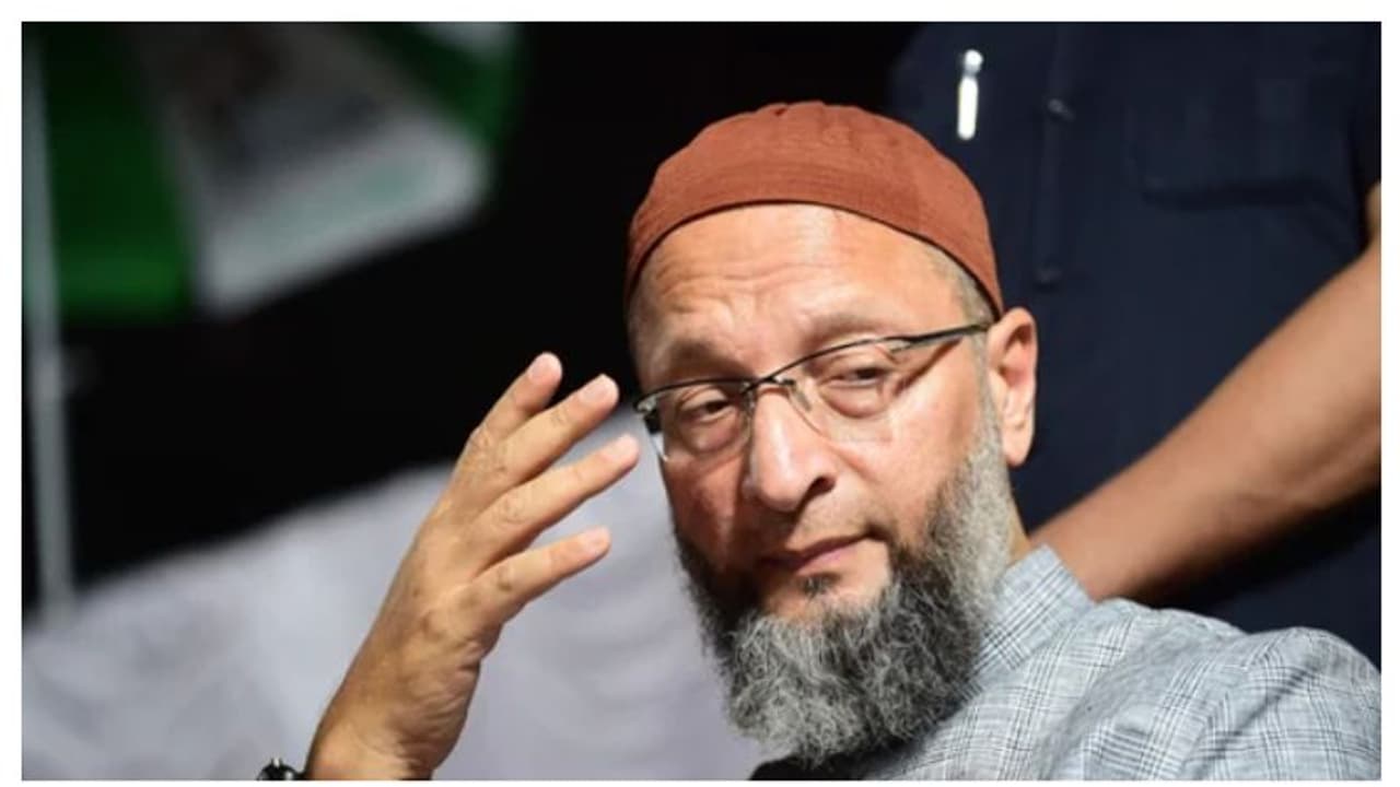 విపక్షాలపై అసదుద్దీన్ ఒవైసీ ఫైర్.. ఇంతకీ ఏమన్నారంటే..? విపక్షాలపై అసదుద్దీన్ ఒవైసీ ఫైర్.. ఇంతకీ ఏమన్నారంటే..?