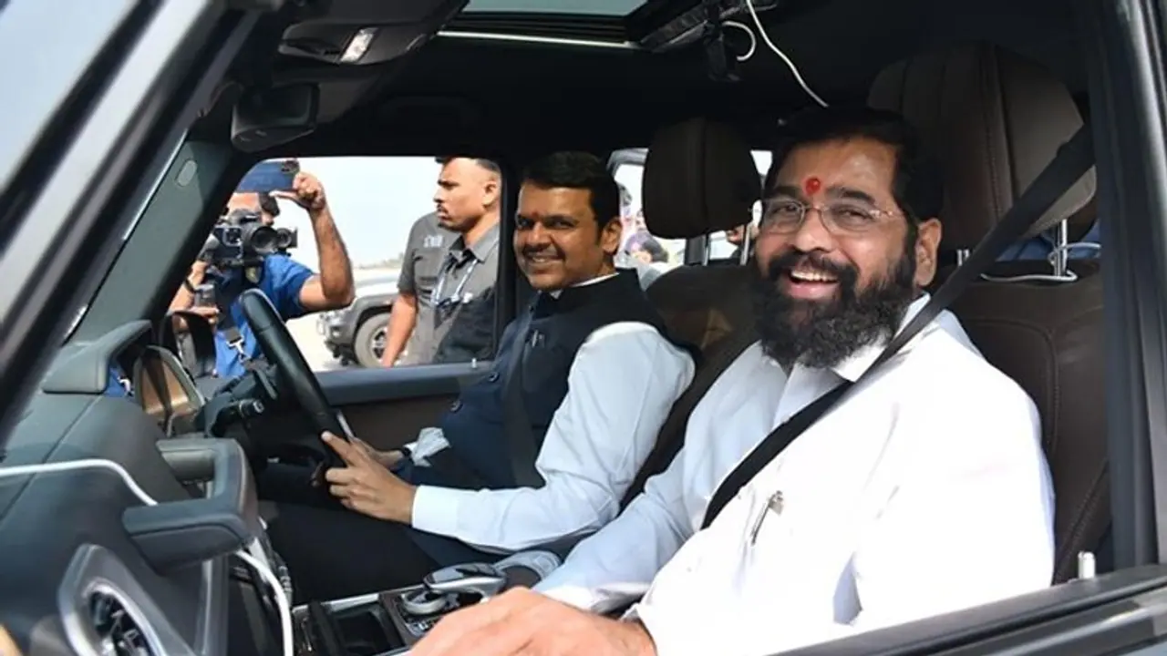 Watch: CM Shinde, Fadnavis take a 'test drive' on Samruddhi Mahamarg ahead of inauguration Watch: CM Shinde, Fadnavis take a 'test drive' on Samruddhi Mahamarg ahead of inauguration