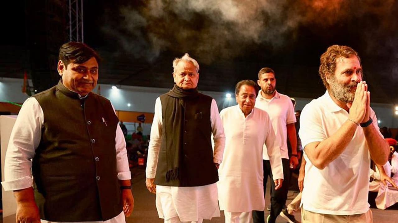 हिमाचल में कांग्रेस की जीत के बाद विधायकों को छत्तीसगढ़ शिफ्टिंग की तैयारी, राहुल बोले एक एक वादा करेंगे पूरा हिमाचल में कांग्रेस की जीत के बाद विधायकों को छत्तीसगढ़ शिफ्टिंग की तैयारी, राहुल बोले एक एक वादा करेंगे पूरा