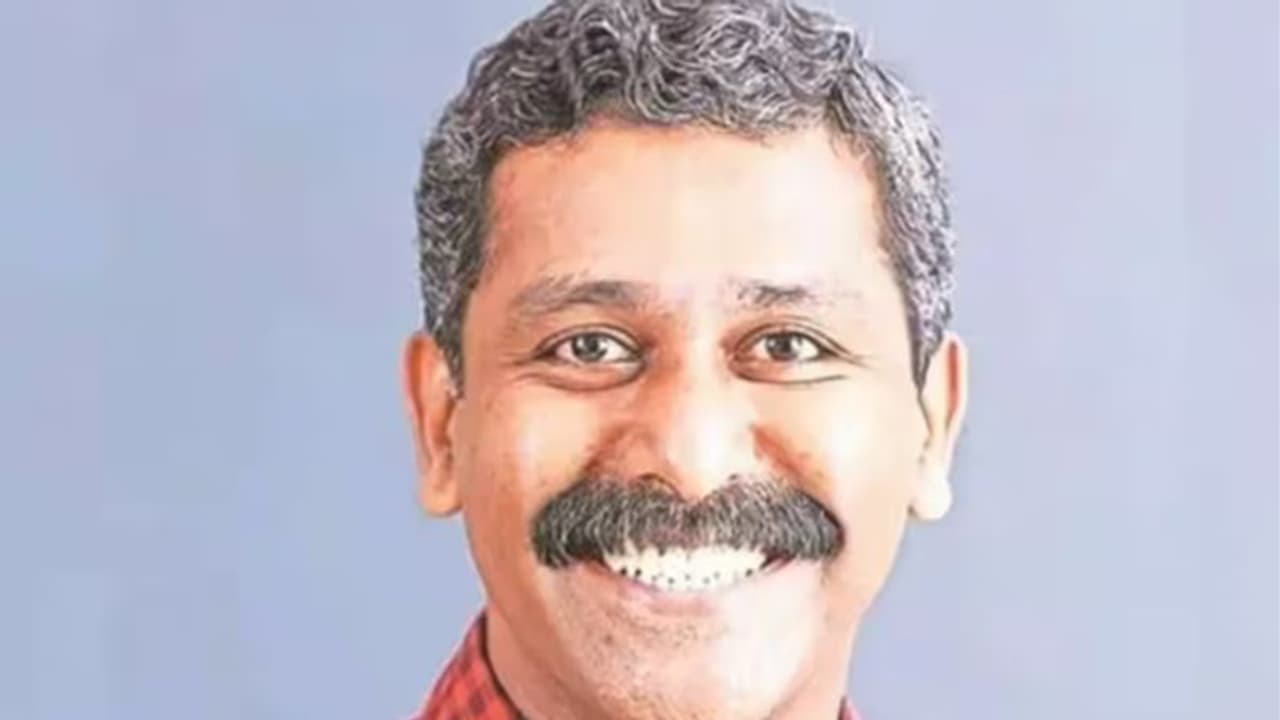 രഞ്ജിത്ത് ശ്രീനിവാസൻ വധം: പ്രതികാരക്കൊല മുൻകൂട്ടി കണ്ട് നടത്തിയ കൊലപാതകമെന്ന് പ്രോസിക്യൂഷൻ രഞ്ജിത്ത് ശ്രീനിവാസൻ വധം: പ്രതികാരക്കൊല മുൻകൂട്ടി കണ്ട് നടത്തിയ കൊലപാതകമെന്ന് പ്രോസിക്യൂഷൻ