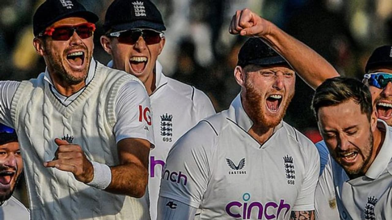 రికార్డుల బూజు దులిపిన రావల్పిండి టెస్టు.. ఒక్క టెస్టులో ఇన్ని పరుగులా...! రికార్డుల బూజు దులిపిన రావల్పిండి టెస్టు.. ఒక్క టెస్టులో ఇన్ని పరుగులా...!