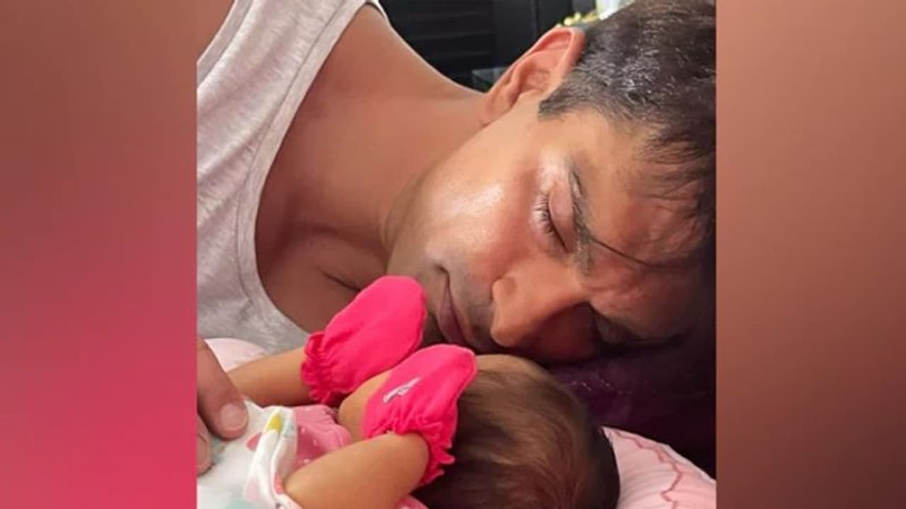  'സ്നേഹം, എന്‍റെ ഹൃദയം...';മകളുടെയും ഭര്‍ത്താവിന്‍റെയും ഫോട്ടോ പങ്കുവച്ച് ബോളിവുഡ് താരം ബിപാഷ