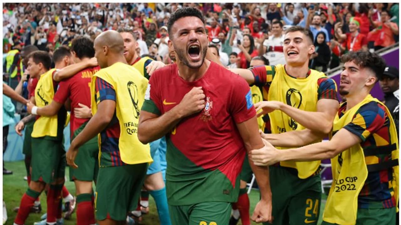 റോണോയുടെ പകരക്കാരൻ തീപ്പൊരി ഐറ്റം, പവറ് കാണിച്ച് പെപ്പെയും; ആദ്യ പകുതിയിൽ പോർച്ചു​ഗീസ് പെരുമ