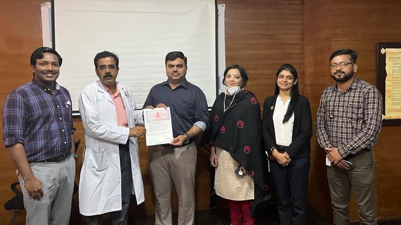 നിർധന കാൻസർ രോഗികൾക്ക് സൗജന്യ റേഡിയേഷൻ തെറാപ്പിയുമായി ആസ്റ്റർ മെഡ്സിറ്റി നിർധന കാൻസർ രോഗികൾക്ക് സൗജന്യ റേഡിയേഷൻ തെറാപ്പിയുമായി ആസ്റ്റർ മെഡ്സിറ്റി