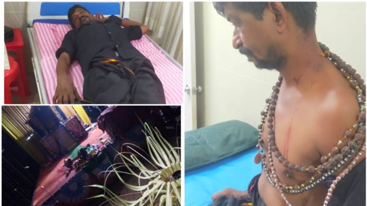 വിളക്കില് നിന്ന് ബീഡി കത്തിക്കാനുള്ള ശ്രമം തടഞ്ഞ ഗുരു സ്വാമിയെ അക്രമിച്ചു വിളക്കില് നിന്ന് ബീഡി കത്തിക്കാനുള്ള ശ്രമം തടഞ്ഞ ഗുരു സ്വാമിയെ അക്രമിച്ചു