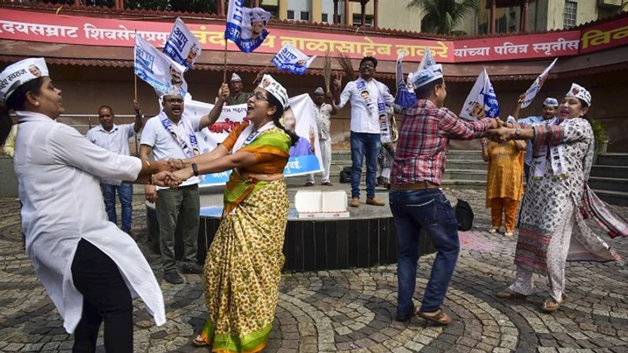 MCD Election Result 2022: AAP dislodges BJP, wins 134 wards,' BJP's 15 year reign under threat