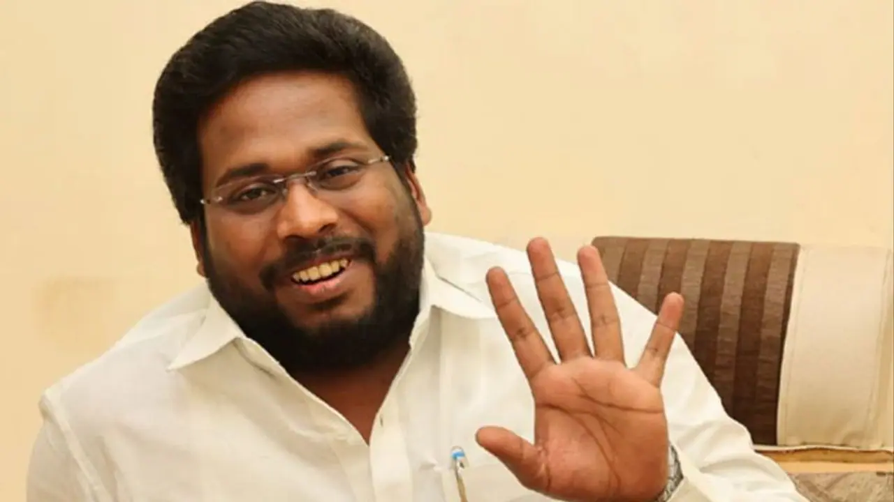 கட்சியில் இருந்து வெளியேறியதற்கு நீங்கள் தான் காரணம்..! பாஜக நிர்வாகியை டேக் செய்து வெறுப்பேற்றிய சூர்யா சிவா கட்சியில் இருந்து வெளியேறியதற்கு நீங்கள் தான் காரணம்..! பாஜக நிர்வாகியை டேக் செய்து வெறுப்பேற்றிய சூர்யா சிவா