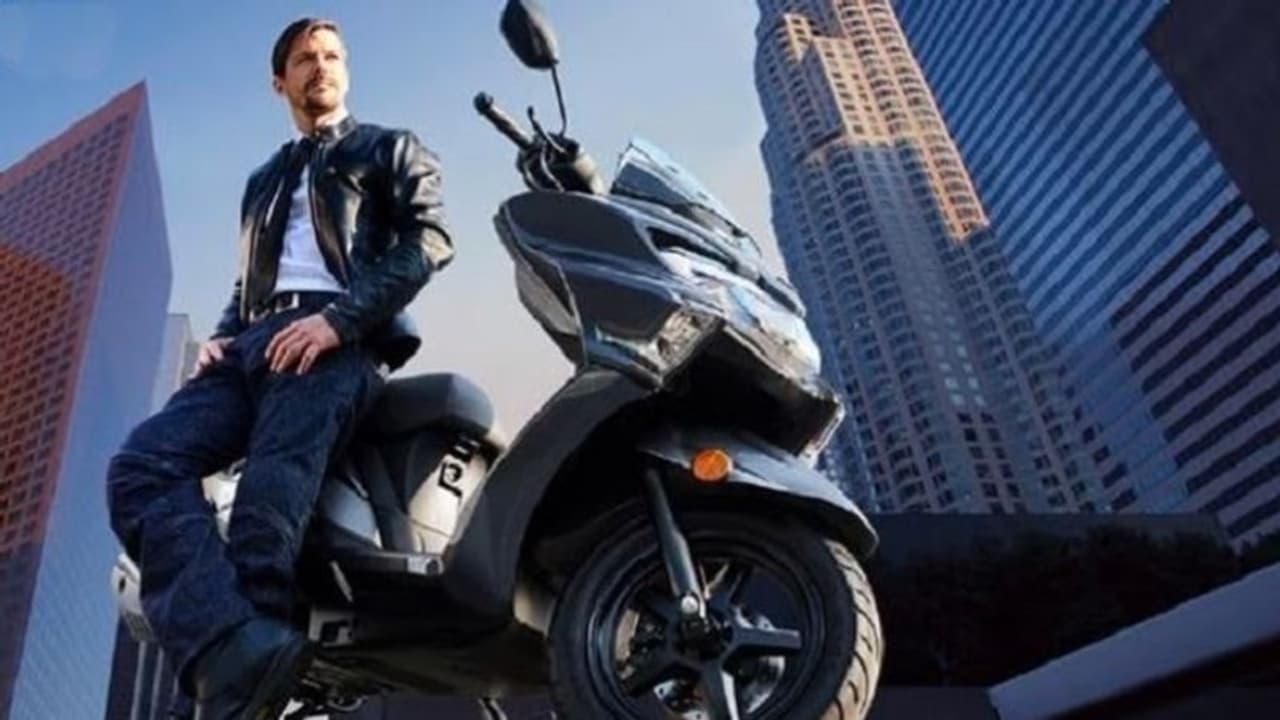 టివిఎస్ కి పోటీగా సుజుకి కొత్త స్కూటర్.. పెద్ద విల్స్, లేటెస్ట్ బెస్ట్ ఫీచర్స్ తో వచ్చేస్తుంది.. టివిఎస్ కి పోటీగా సుజుకి కొత్త స్కూటర్.. పెద్ద విల్స్, లేటెస్ట్ బెస్ట్ ఫీచర్స్ తో వచ్చేస్తుంది..