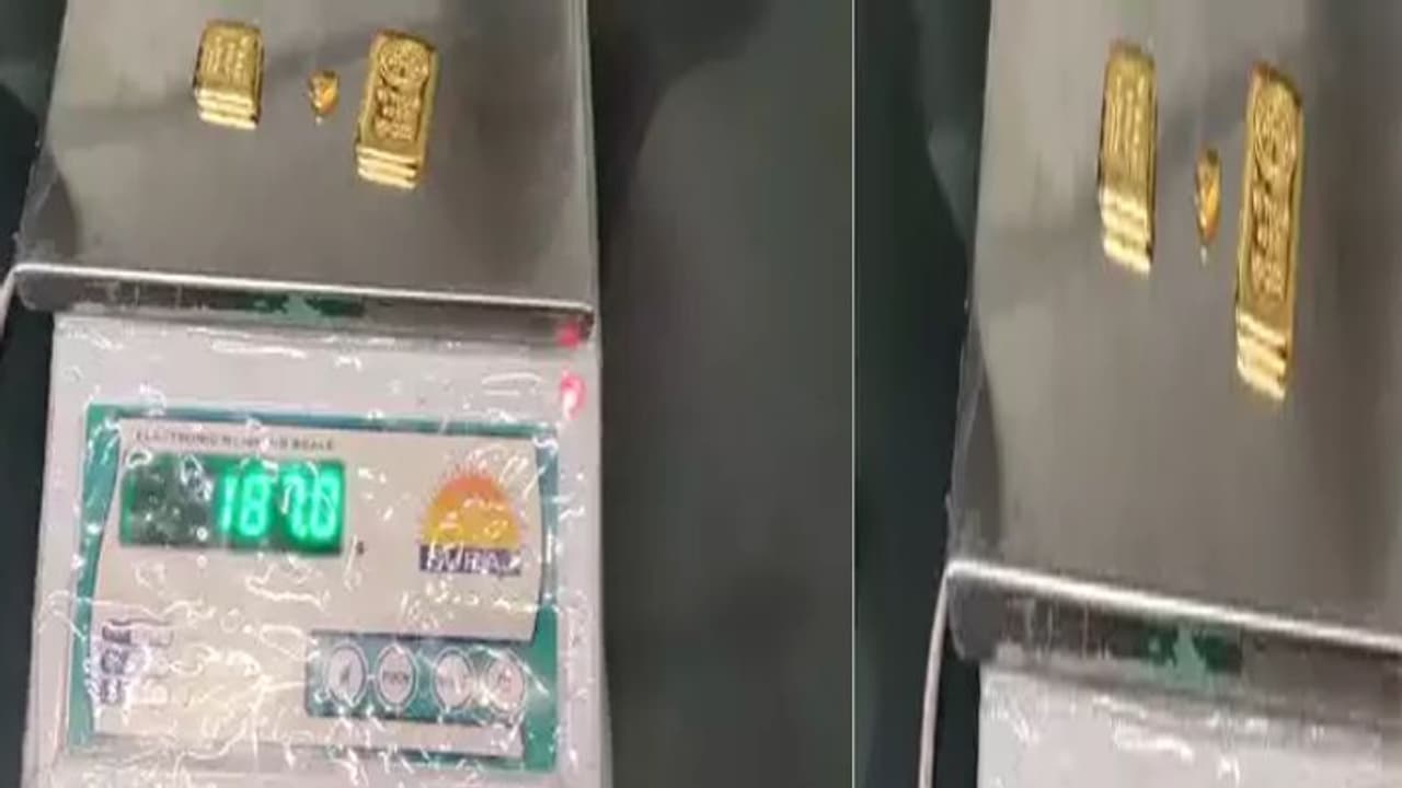 ट्रॉली बैग में छुपाकर ला रहा था अवैध सोना, कस्टम की नजर से नहीं बच पाया, ग्रीन चैनल पार करने से पहले धराया ट्रॉली बैग में छुपाकर ला रहा था अवैध सोना, कस्टम की नजर से नहीं बच पाया, ग्रीन चैनल पार करने से पहले धराया