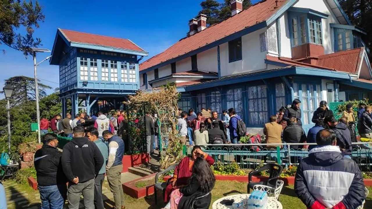 As Himachal Pradesh Congress near victory, party fears BJP's 'Operation Lotus'; likely to fly out MLAs As Himachal Pradesh Congress near victory, party fears BJP's 'Operation Lotus'; likely to fly out MLAs