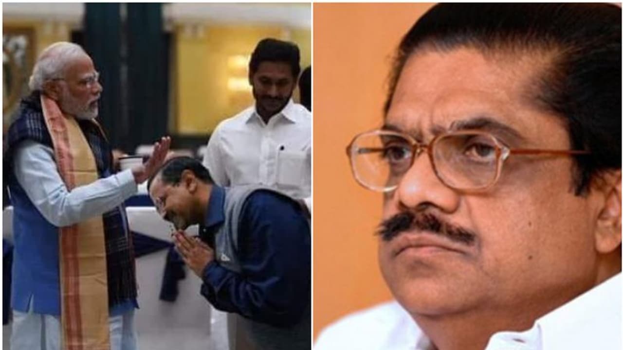 ഗുജറാത്തില് ബിജെപിയുടെ വിജയത്തിന് കളമൊരുക്കിയ വിനീതവിധേയന്, മോദി കെജ്രിവാൾ ട്രോൾ ചിത്രം പങ്കുവച്ച് സുധീരൻ ഗുജറാത്തില് ബിജെപിയുടെ വിജയത്തിന് കളമൊരുക്കിയ വിനീതവിധേയന്, മോദി കെജ്രിവാൾ ട്രോൾ ചിത്രം പങ്കുവച്ച് സുധീരൻ