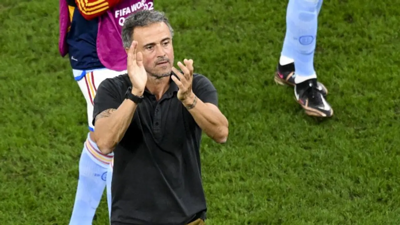 ഗോളില്ലാ പാസുകളില് രൂക്ഷ വിമര്ശനം; പരിശീലകന് ലൂയിസ് എന്റിക്വയെ പുറത്താക്കി സ്പെയിന് ഗോളില്ലാ പാസുകളില് രൂക്ഷ വിമര്ശനം; പരിശീലകന് ലൂയിസ് എന്റിക്വയെ പുറത്താക്കി സ്പെയിന്