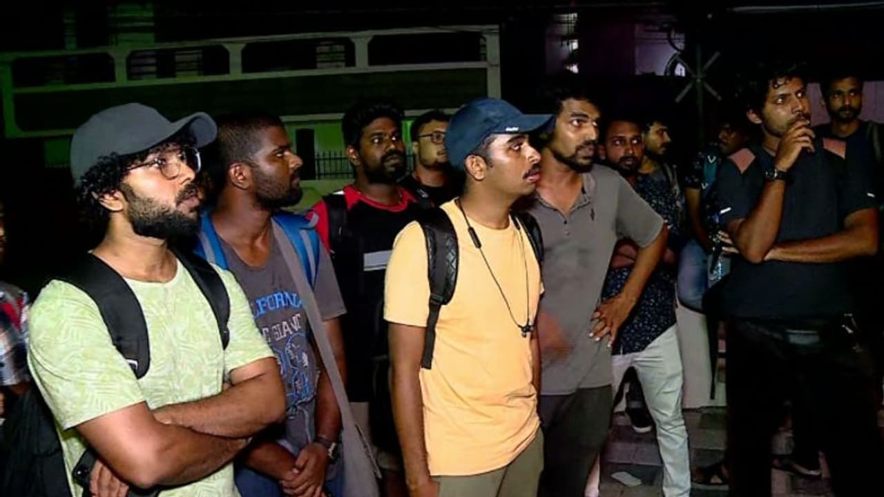 ജാതി വിവേചനത്തിനെതിരെ സമരം ചെയ്ത വിദ്യാര്ത്ഥികള്ക്കെതിരെ പ്രതികാര നടപടിയെന്ന് ആരോപണം ജാതി വിവേചനത്തിനെതിരെ സമരം ചെയ്ത വിദ്യാര്ത്ഥികള്ക്കെതിരെ പ്രതികാര നടപടിയെന്ന് ആരോപണം