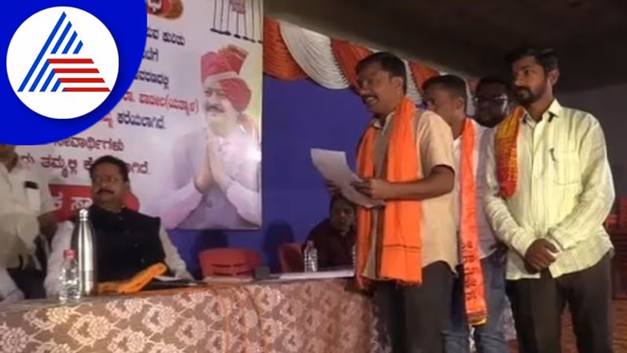 ವಿಜಯಪುರದಲ್ಲೂ ಶುರುವಾಯ್ತು ಧರ್ಮ ಸಂಘರ್ಷ: ಧರ್ಮ ದಂಗಲ್ಗೆ ಸಾಕ್ಷಿಯಾಗುತ್ತಾ ಸಂಕ್ರಾಂತಿ ಜಾತ್ರೆ ವಿಜಯಪುರದಲ್ಲೂ ಶುರುವಾಯ್ತು ಧರ್ಮ ಸಂಘರ್ಷ: ಧರ್ಮ ದಂಗಲ್ಗೆ ಸಾಕ್ಷಿಯಾಗುತ್ತಾ ಸಂಕ್ರಾಂತಿ ಜಾತ್ರೆ