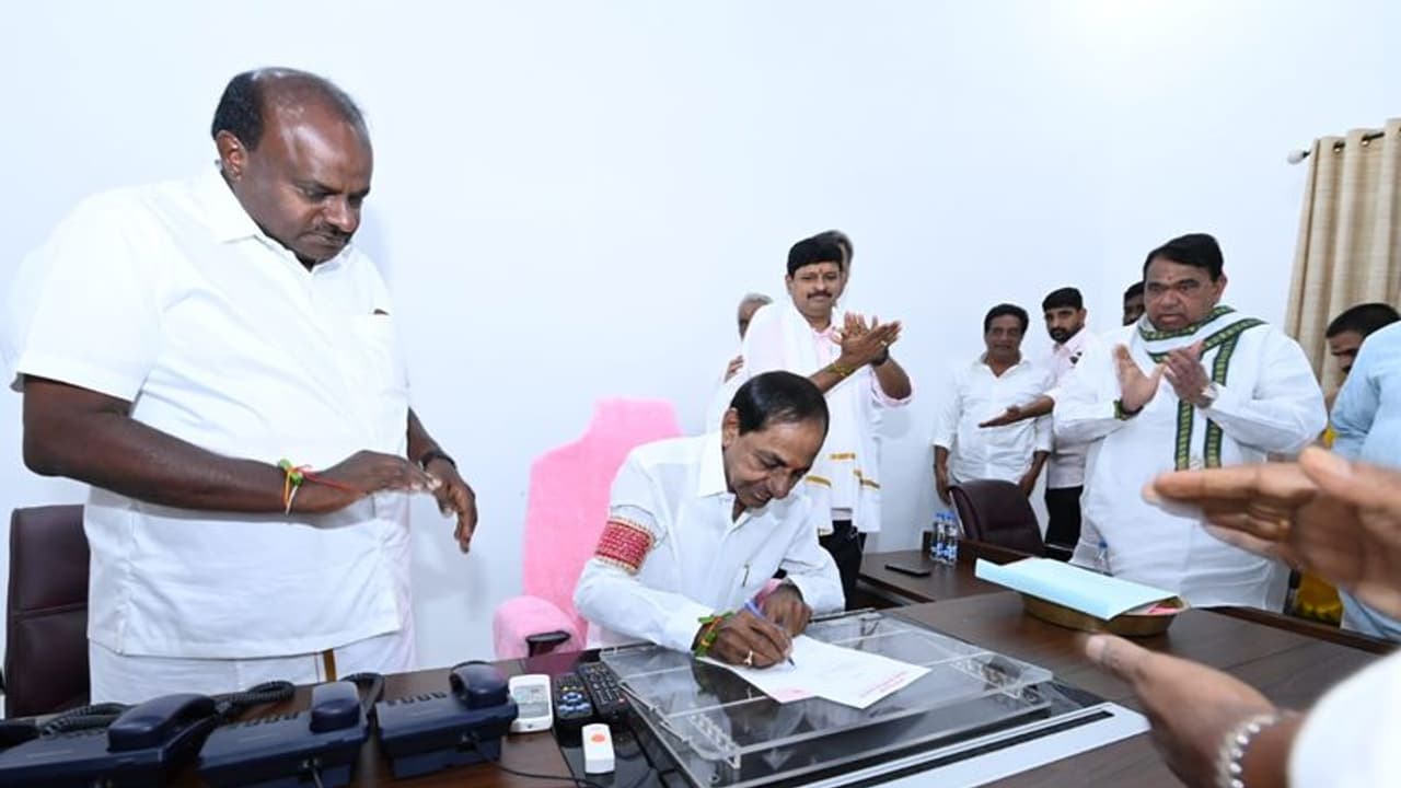  దేశ రాజకీయాల్లో పరివర్తన కోసమే బీఆర్ఎస్: కేసీఆర్