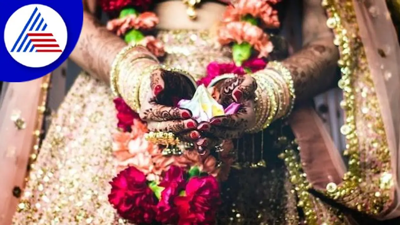 ಅಯ್ಯೋ ರಾಮ..ಕನ್ಯಾದಾನ ಶಾಸ್ತ್ರ ಮಾಡ್ದೆ ಮದುವೆಯಾದ್ಲು ಹುಡುಗಿ ! ಅಯ್ಯೋ ರಾಮ..ಕನ್ಯಾದಾನ ಶಾಸ್ತ್ರ ಮಾಡ್ದೆ ಮದುವೆಯಾದ್ಲು ಹುಡುಗಿ !